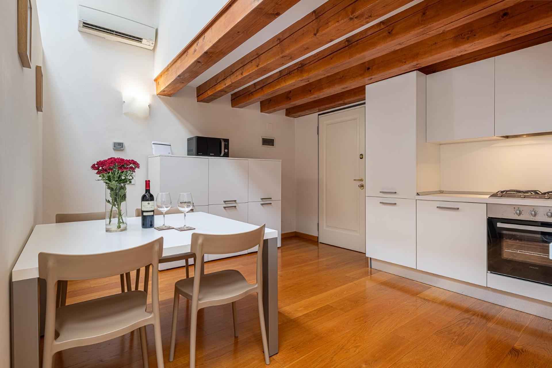 Deluxe Attic, Il Miglior Comfort A Apartment Vicenza