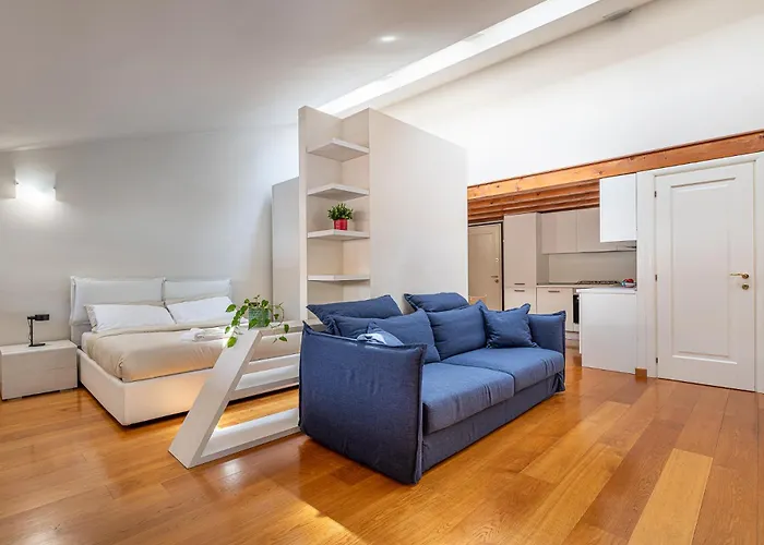 Deluxe Attic, Il Miglior Comfort A Vicenza